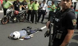 交警爆料歹徒事件视频,歹徒事件惊心动魄瞬间，视频曝光惊险一幕